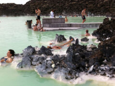 Besøg i Den Blå Lagune