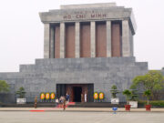 Besøg i Ho Chi Minh’s Mausoleum